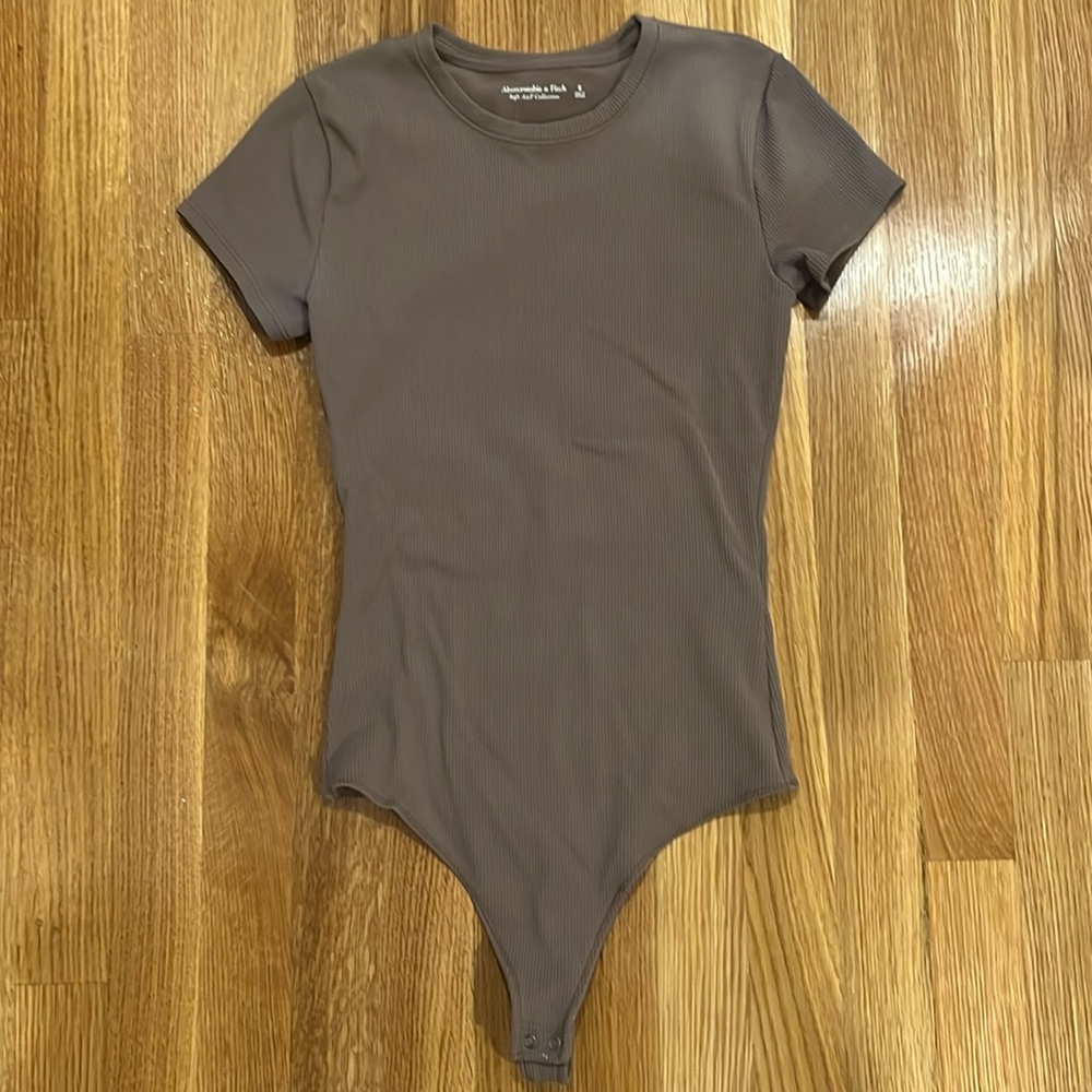ABERCROMBIE BODYSUIT